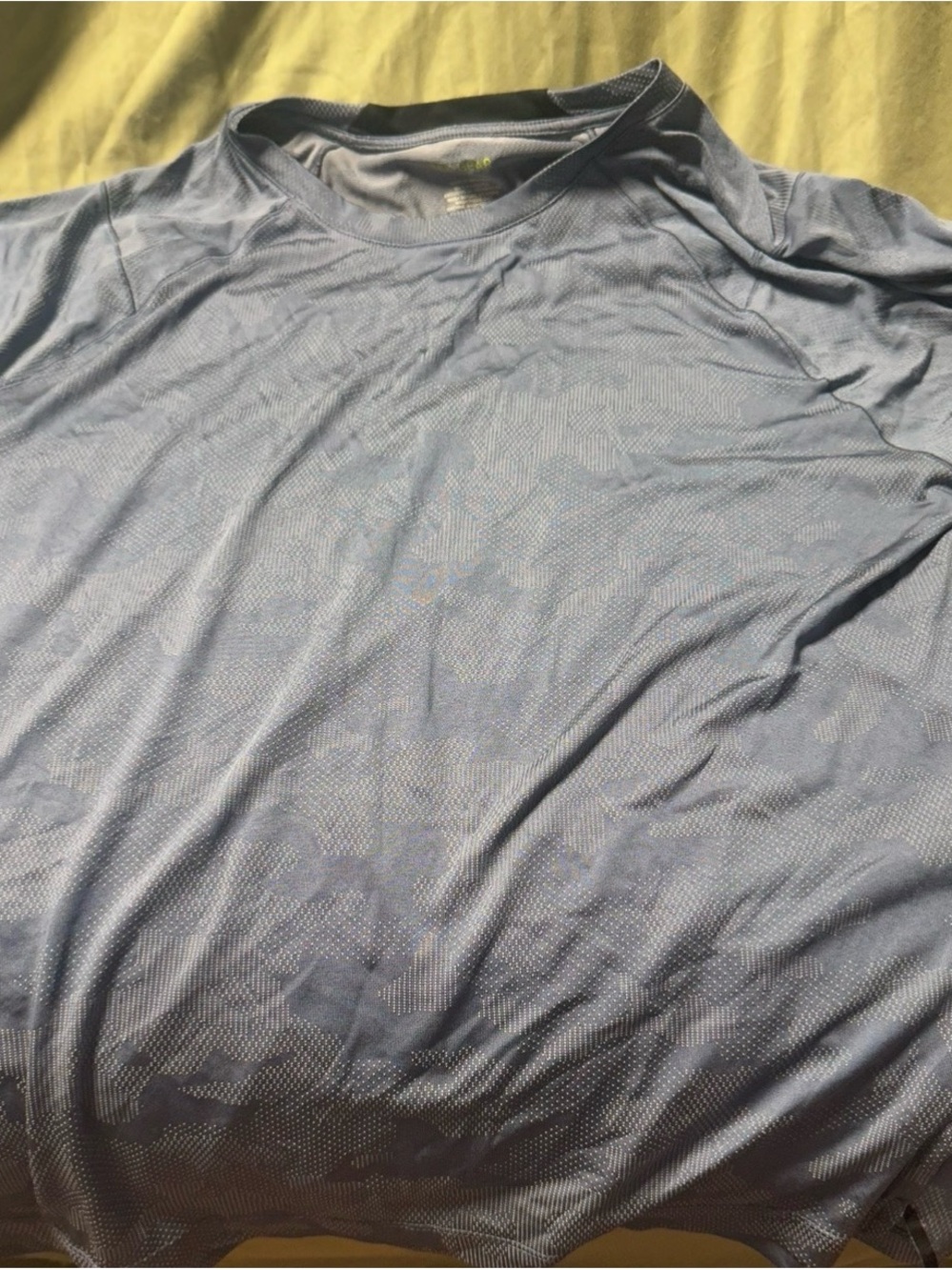 Tek Gear Men’s Large Gray Camo Performance